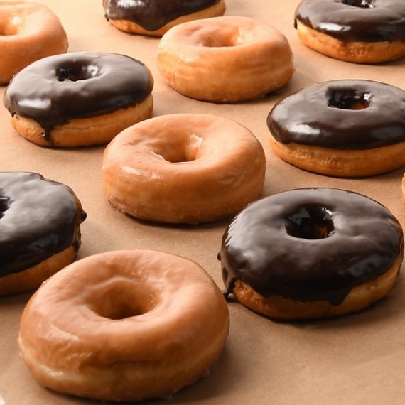 Freshness Guranteed Chocolate Iced and Glazed Donuts, 12 Count, 4 image