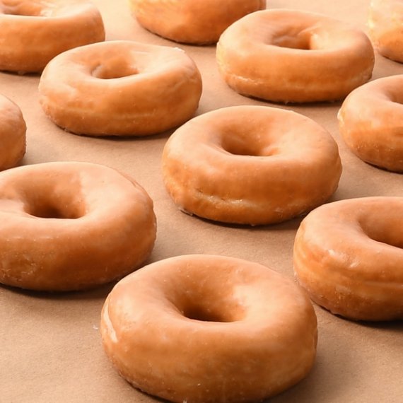 Freshness Guaranteed Glazed Donuts, 12 Count, 3 image
