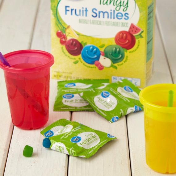 Great Value Tangy Fruit Smiles, 28.8 Oz., 2 image