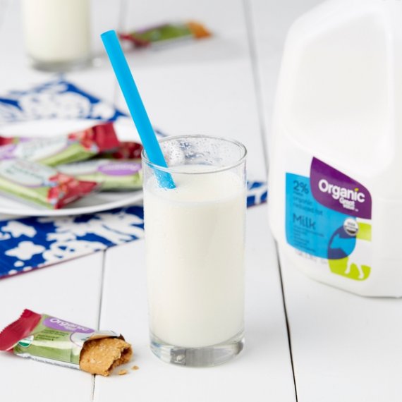 Great Value Organic Reduced Fat Milk, 1 gal, 2 image