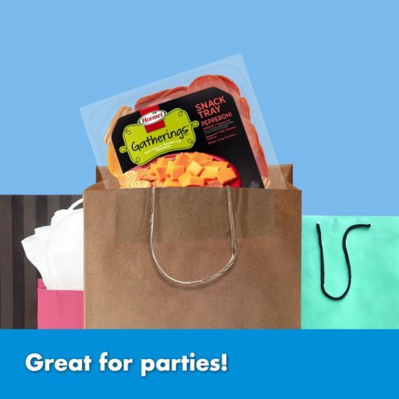 Hormel Gatherings Pepperoni and Cheese Snack Tray; 14 oz.; Meat, Sargento Cheddar Cheese, Crackers, 7 image