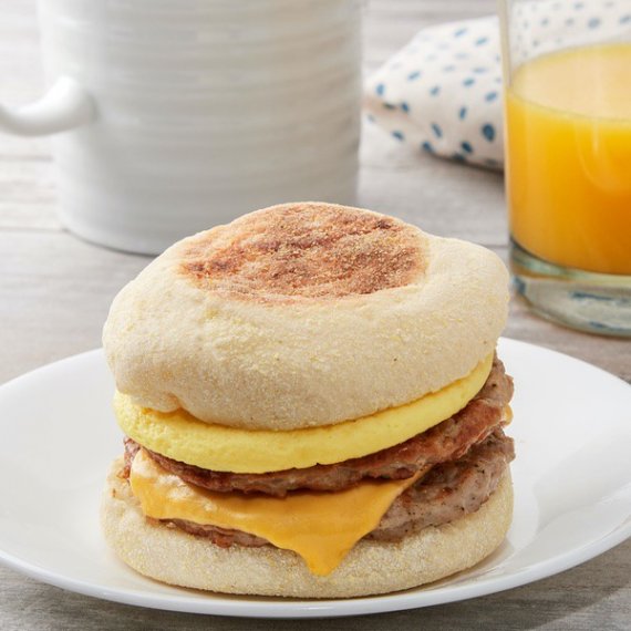 Marketside Double Sausage, Egg & Cheese Muffin, 6.1 oz, 2 image